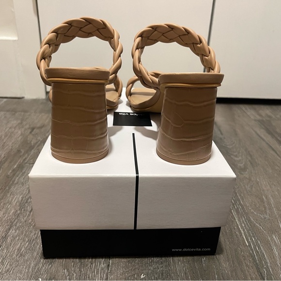 Dolce Vita Paily Braided sandal - Picture 4 of 11